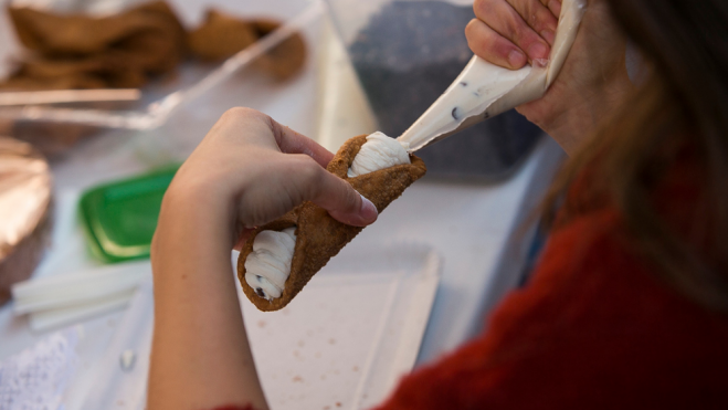 Cannoli siciliano en The Authentic Italian Table / Foto: Cedida