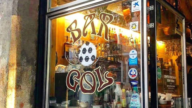 Cristalera del Bar Bodega Gol de Barcelona / Foto: Instagram