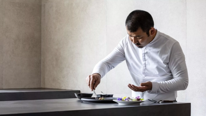 El chef Tetsuro Maeda en el restaurante Txispa (Atxondo, Vizcaya) / Foto cedida