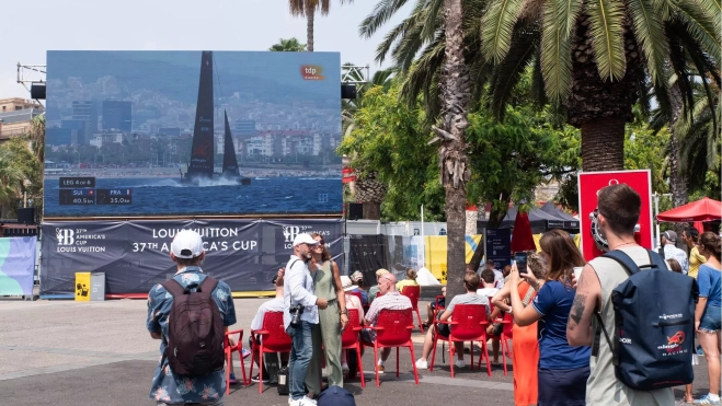 El Race Village de la Copa América en el Moll de la Fusta (Barcelona) / Foto: ÒSCAR GIL