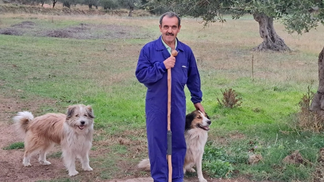 Jose Antonio Eguizábal, ganadero y pastor en la Sierra de Cameros / Foto: Raquel Castillo