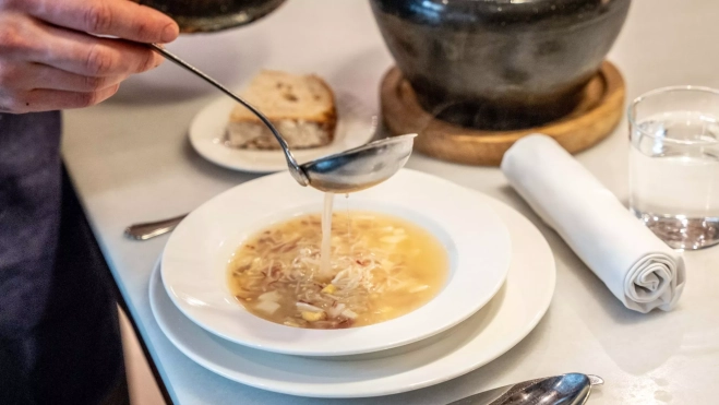 El cocido de los jueves del restaurante Molino de Pez / Cedida