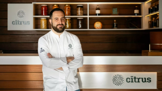 El chef Aitor López en el restaurante Citrus del Tancat / Cedida